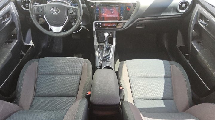 Toyota Corolla L 2019