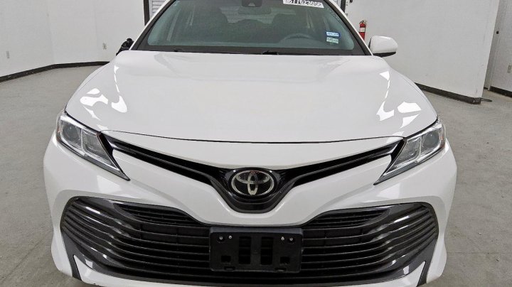 Toyota Camry L 2019