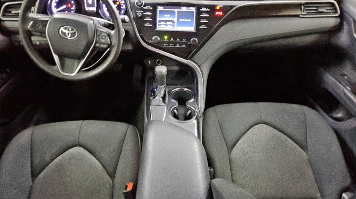 Toyota Camry L 2019