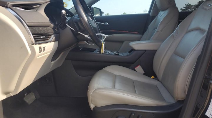 Cadillac XT4 PREMIUM LUXURY 2022