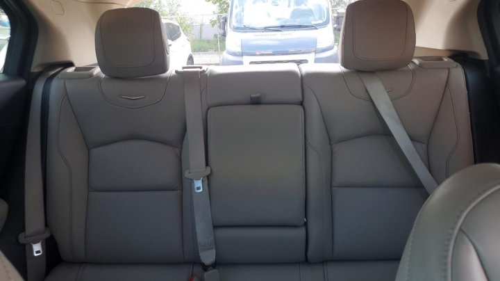 Cadillac XT4 PREMIUM LUXURY 2022
