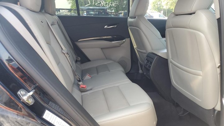 Cadillac XT4 PREMIUM LUXURY 2022