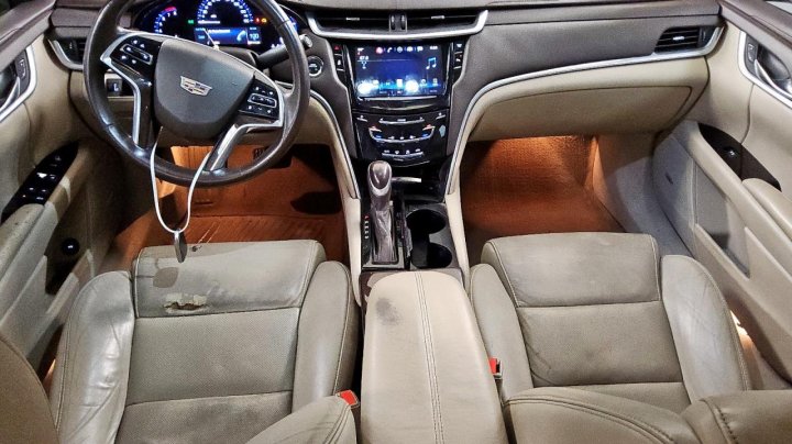Cadillac XTS  2016