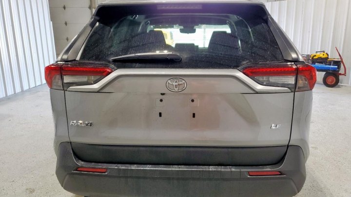 Toyota RAV4 LE 2023
