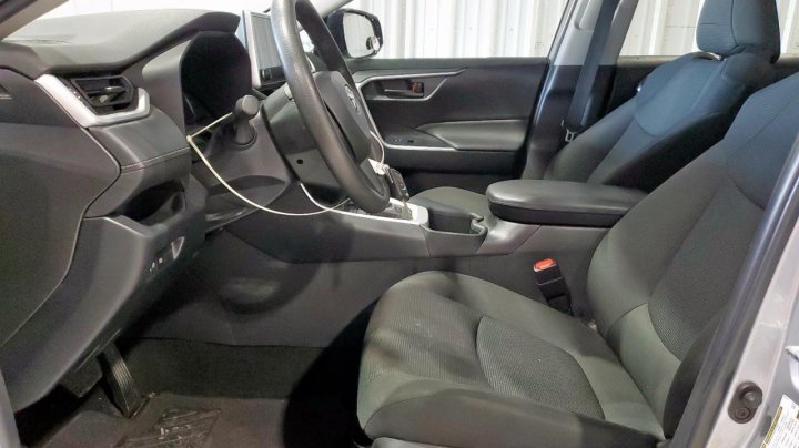 Toyota RAV4 LE 2023
