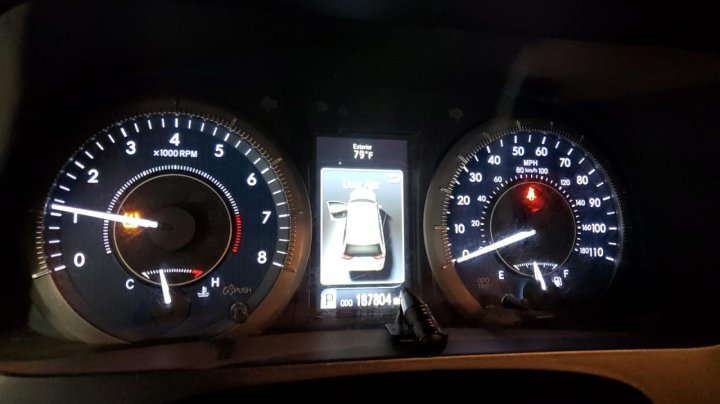 Toyota SIENNA XLE 2017