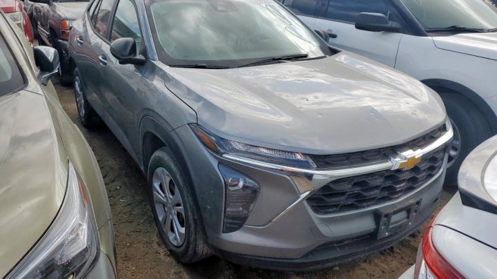 Chevrolet Trax LS 2024