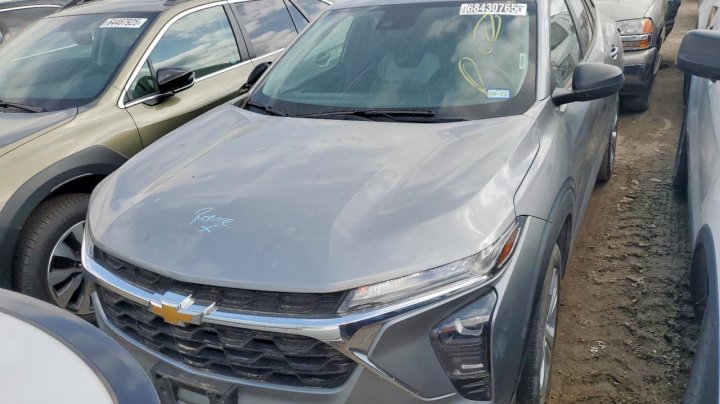 Chevrolet Trax LS 2024