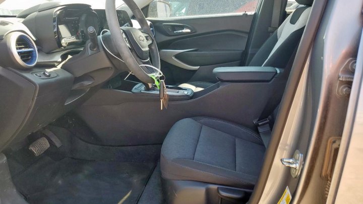 Chevrolet Trax LS 2024