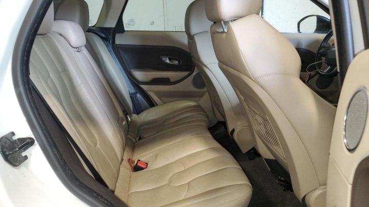 Land Rover RANGE ROVER EVOQUE PURE PREMIUM 2015