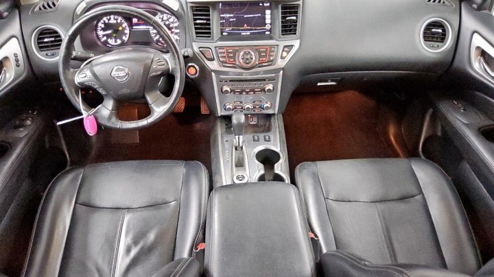 Nissan Pathfinder S 2019