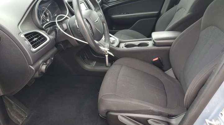 CHRYSLER 200 LIMITED 2015