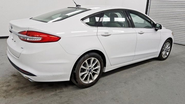 Ford FUSION SE 2017