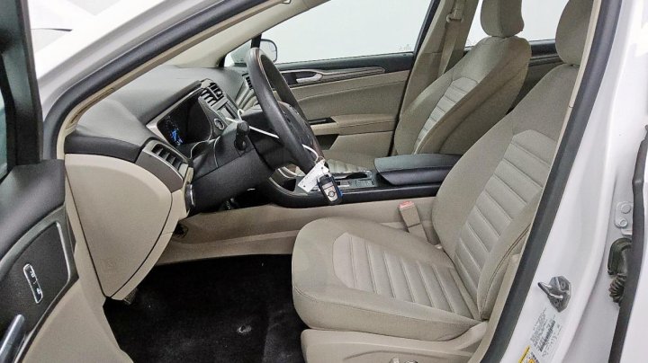 Ford FUSION SE 2017