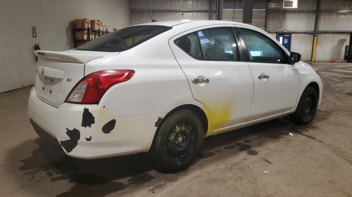 Nissan Versa S 2019