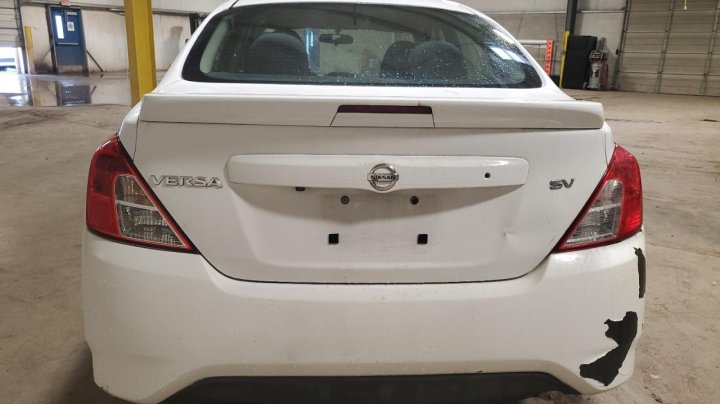 Nissan Versa S 2019