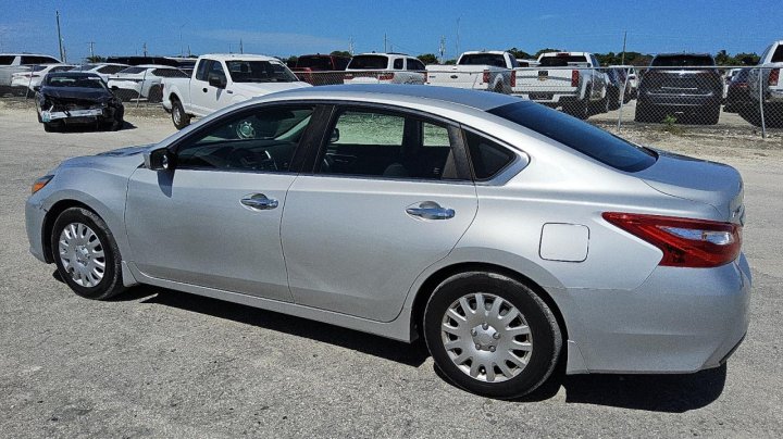 Nissan Altima 2.5 2016