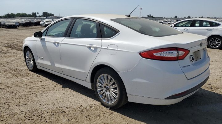 Ford FUSION SE HYBRID 2015