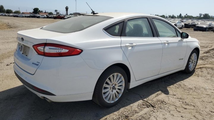 Ford FUSION SE HYBRID 2015