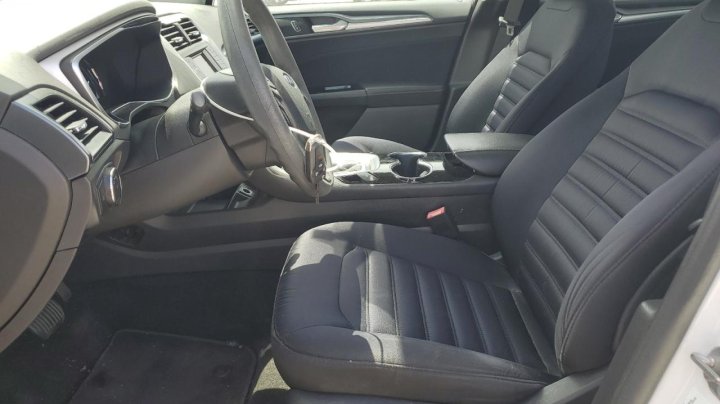 Ford FUSION SE HYBRID 2015