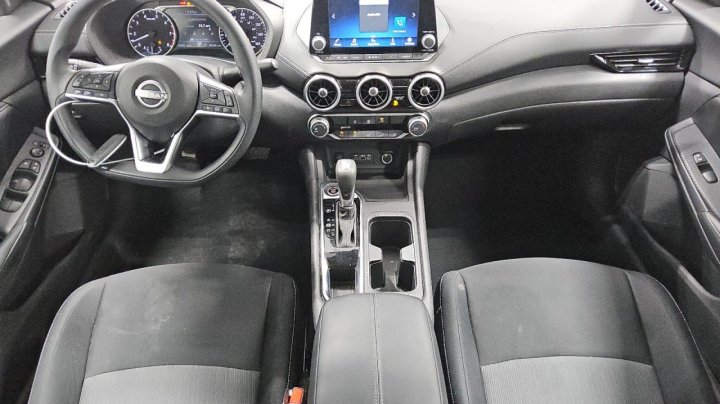 Nissan Sentra SV 2024