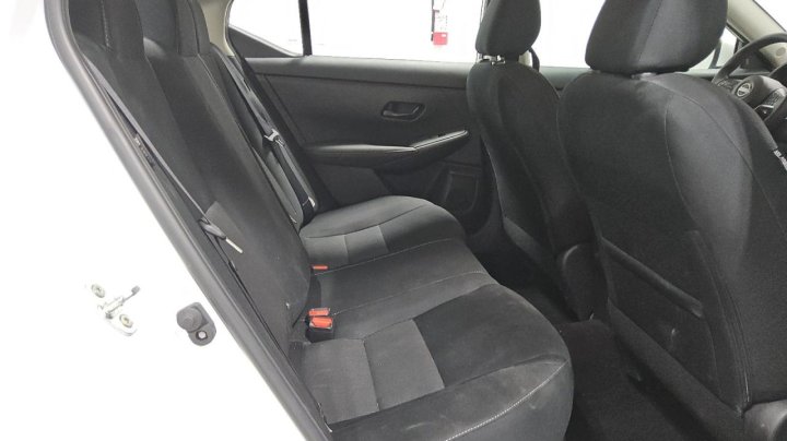 Nissan Sentra SV 2024