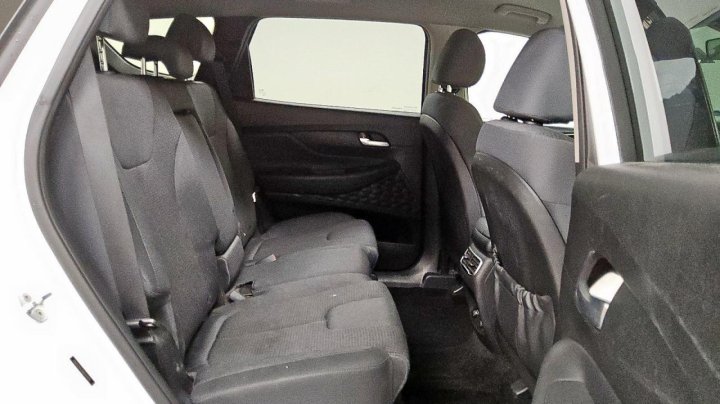 Hyundai Santa Fe SEL 2021