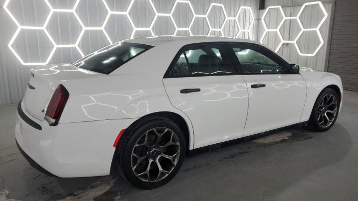 CHRYSLER 300 S 2017