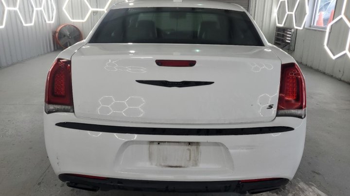 CHRYSLER 300 S 2017