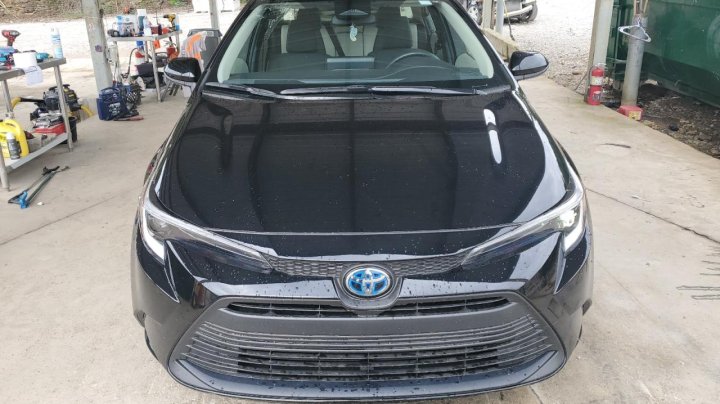 Toyota Corolla LE 2025
