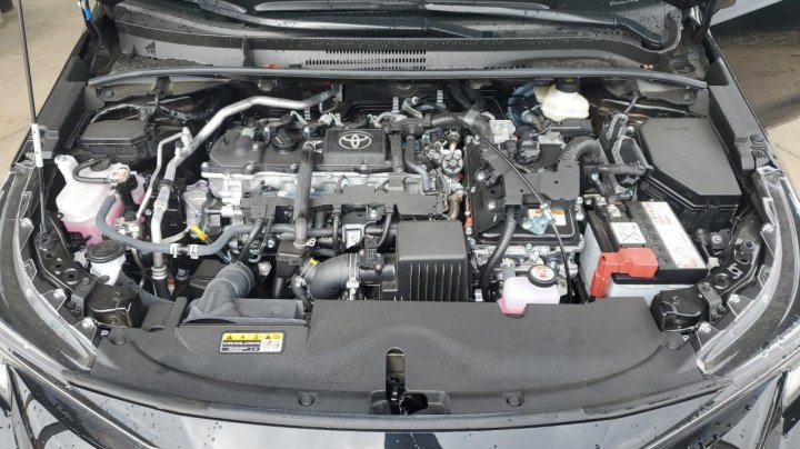 Toyota Corolla LE 2025