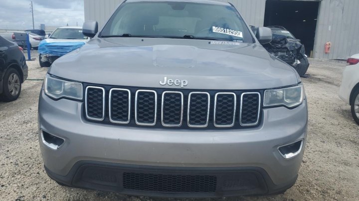 JEEP Grand Cherokee LAREDO 2020