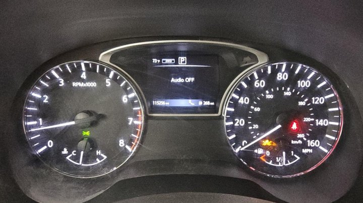 Nissan Pathfinder S 2019