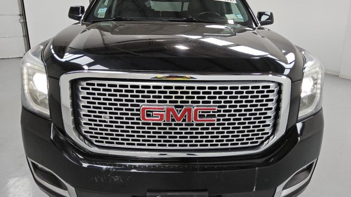 GMC YUKON DENALI 2017