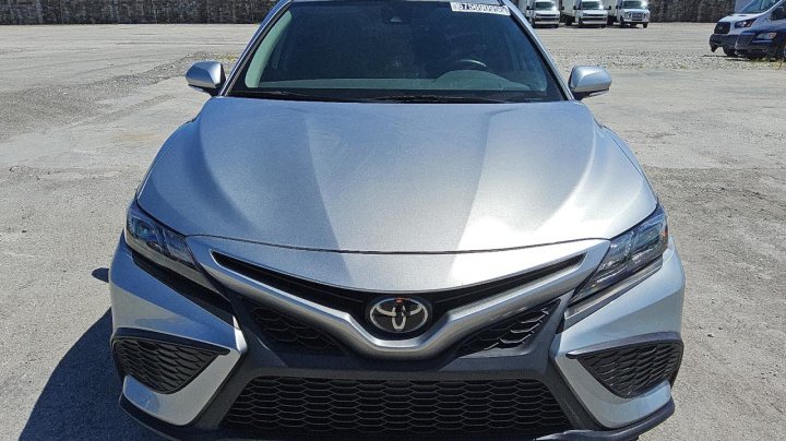 Toyota Camry SE NIGHT SHADE 2023