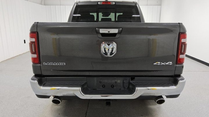 RAM 1500 LARAMIE 2021