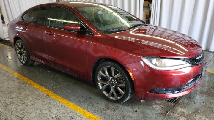 CHRYSLER 200 S 2015