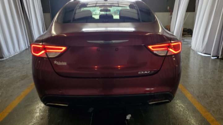 CHRYSLER 200 S 2015