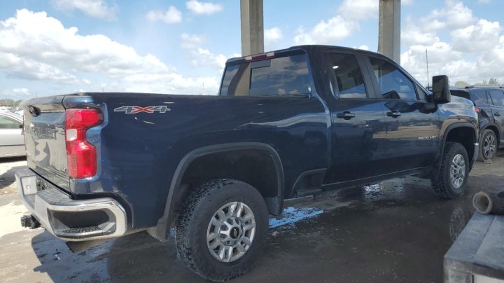 Chevrolet Silverado K2500 HEAVY DUTY LT 2022