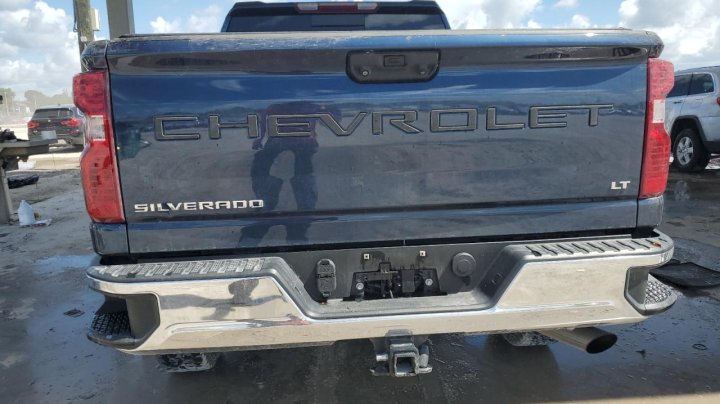 Chevrolet Silverado K2500 HEAVY DUTY LT 2022