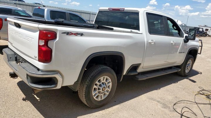 Chevrolet Silverado K2500 HEAVY DUTY LT 2021