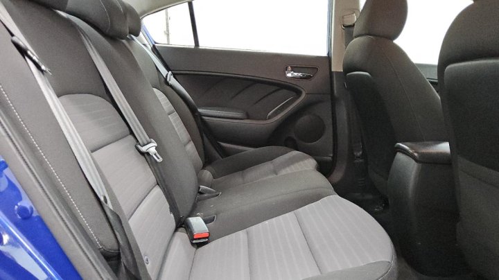 KIA FORTE LX 2017
