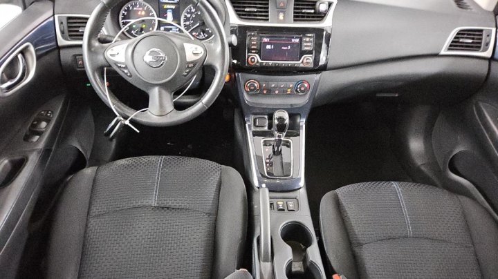 Nissan Sentra S 2017