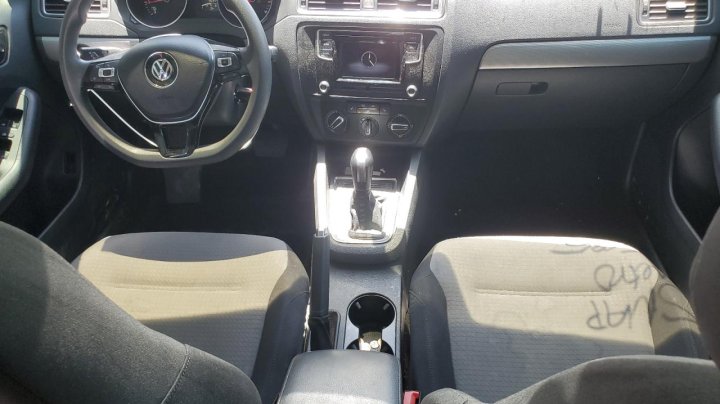 Volkswagen JETTA S 2017