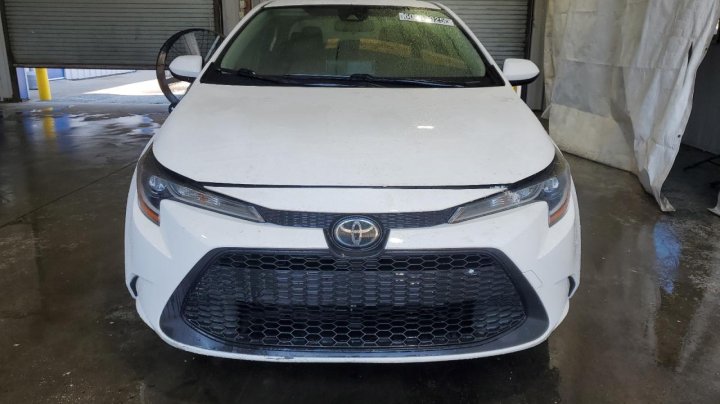 Toyota Corolla LE 2020