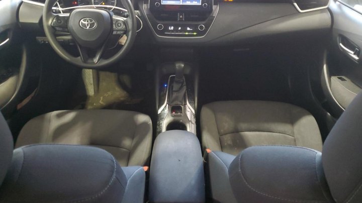 Toyota Corolla LE 2020