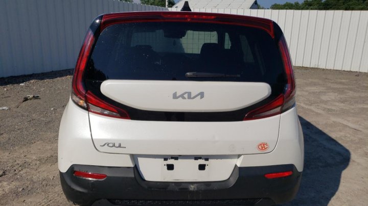 KIA Soul LX 2022