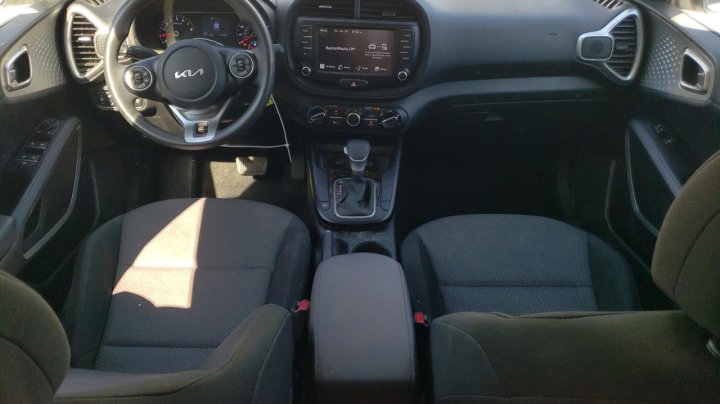 KIA Soul LX 2022
