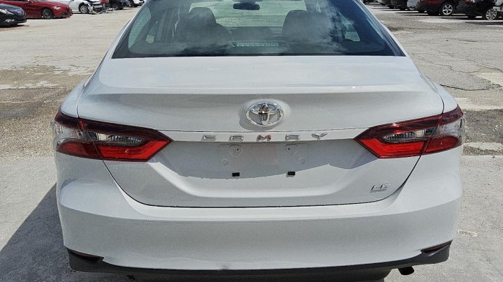 Toyota Camry LE 2024