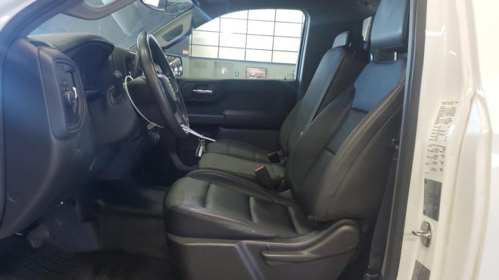 Chevrolet Silverado C1500 2023